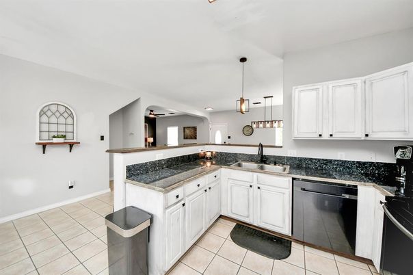Interior, Kitchen, Pendant Lights