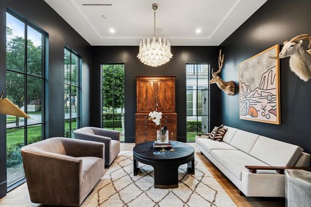 Interior, Living room, Pendant Lights, Recessed Lighting, Wood Texture Flooring