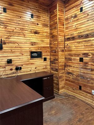 Interior, Wooden Walls