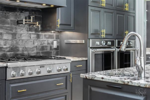 Interior, Kitchen, Stainless Steel Appliances
