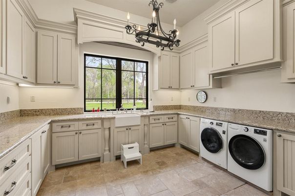 Chandelier, Interior, Washer
