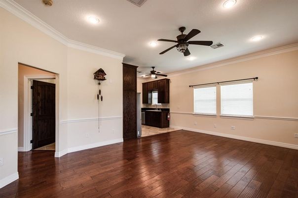 Empty room, Interior, Recessed Lighting, Wood Texture Flooring