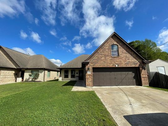 Attached, Exterior, Facade, Brick Facade, Brick Traditional