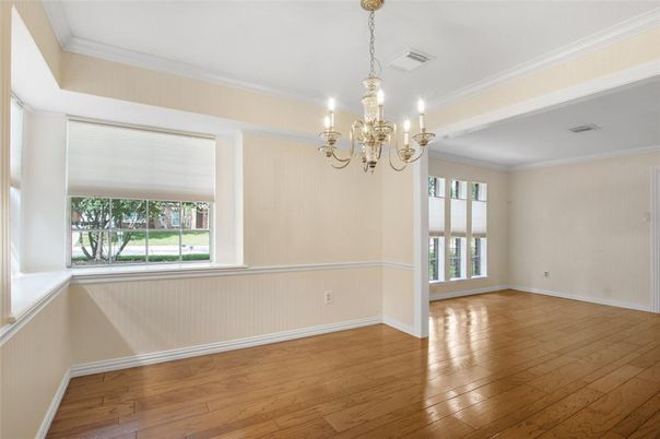 Chandelier, Empty room, Interior, Wood Texture Flooring