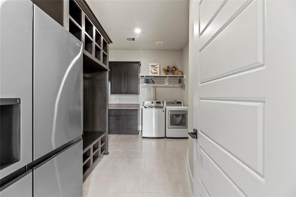 Interior, Recessed Lighting, Washer