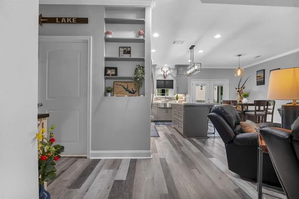 Dining room, Interior, Kitchen, Pendant Lights, Recessed Lighting, Stainless Steel Appliances, Wood Texture Flooring