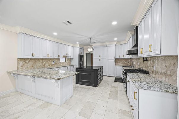 Interior, Kitchen, Pendant Lights, Recessed Lighting