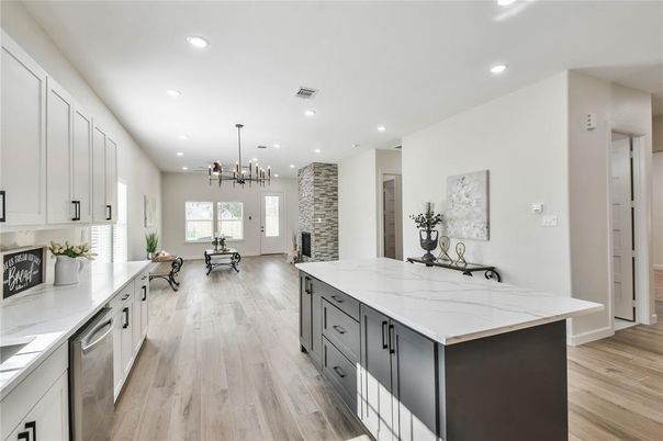 Chandelier, Interior, Kitchen, Pendant Lights, Recessed Lighting, Wood Texture Flooring