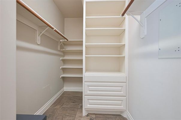 Interior, Walk-in Closets