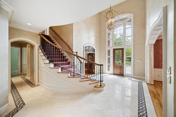 Chandelier, Interior, Recessed Lighting, Wood Texture Flooring