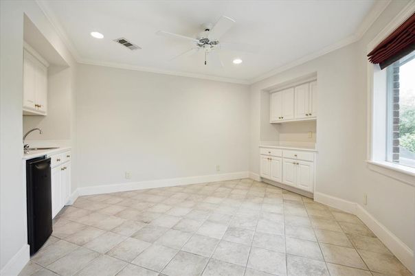 Empty room, Interior, Kitchen, Recessed Lighting