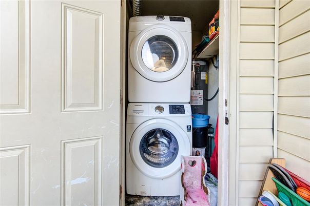 Interior, Utility Closets, Washer