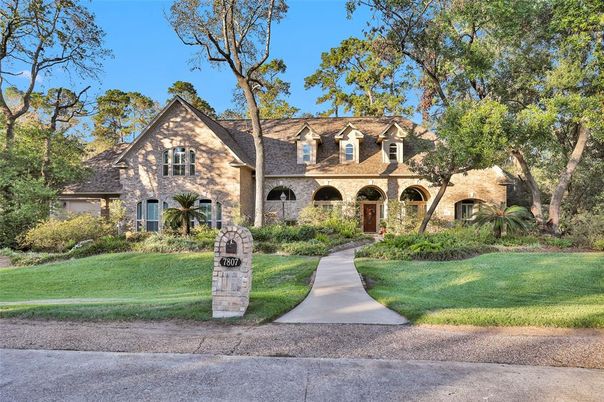 Exterior, Facade, Brick Facade, French Provincial