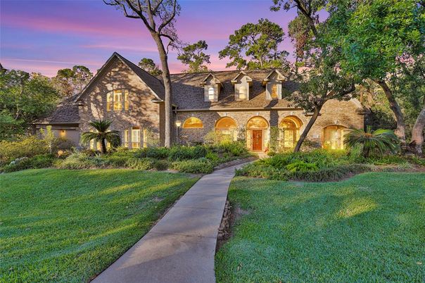 Backyard, Exterior, Facade, French Provincial