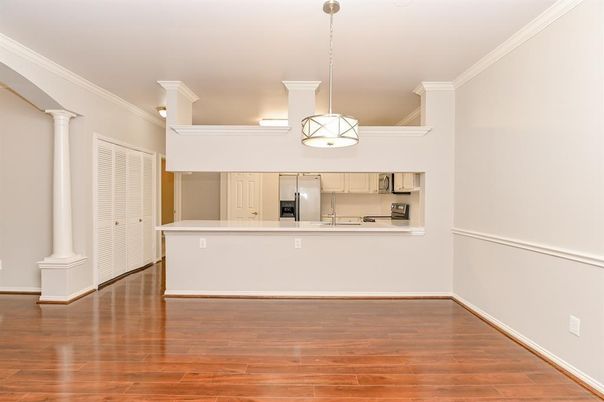 Interior, Kitchen, Pendant Lights, Wood Texture Flooring