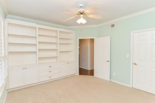 Empty room, Interior, Walk-in Closets, Wood Texture Flooring