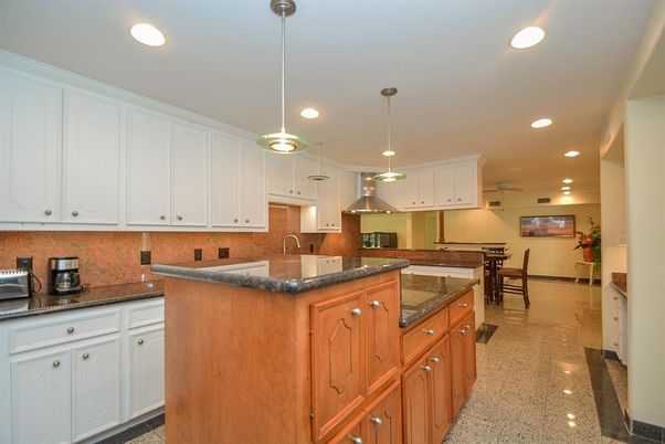 Dining room, Interior, Kitchen, Pendant Lights, Recessed Lighting, Stainless Steel Appliances
