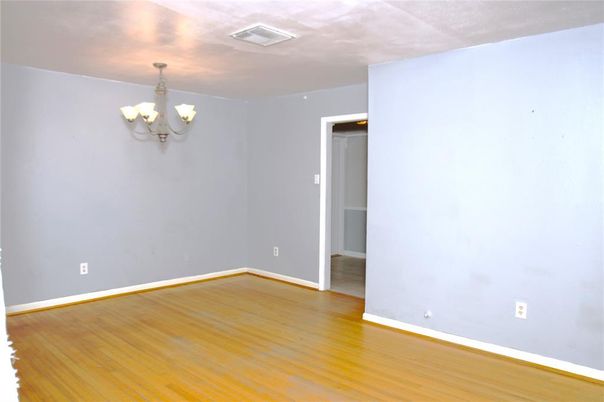 Chandelier, Empty room, Interior, Wood Texture Flooring