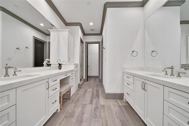 Bathroom, Dual Sink Vanities, Interior, Recessed Lighting, Wood Texture Flooring