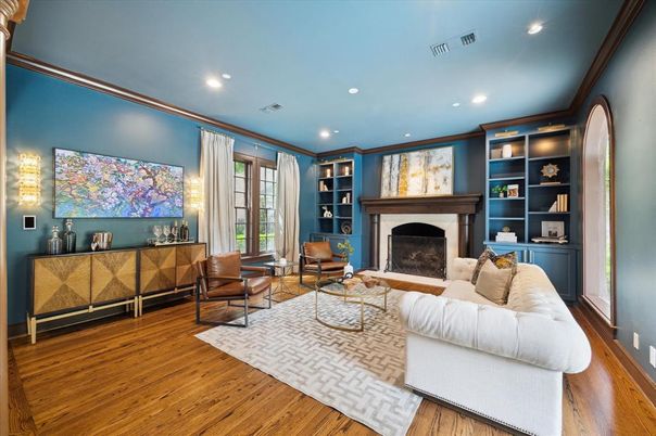 Fireplace, Interior, Living room, Recessed Lighting, Wood Texture Flooring