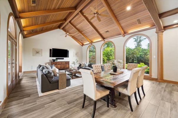 Dining room, Interior, Living room, Recessed Lighting, Wooden Beams, Wooden Ceilings, Wood Texture Flooring