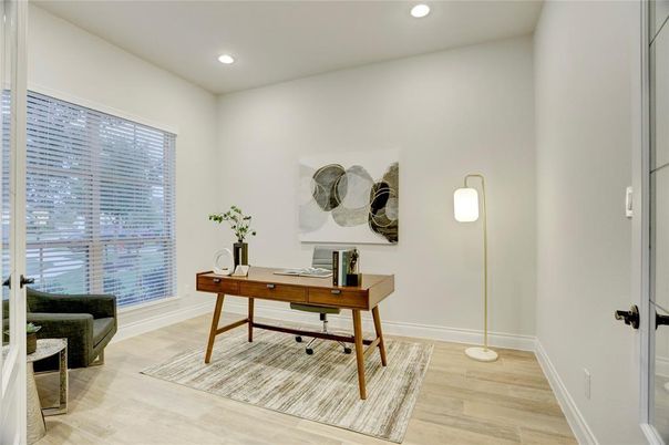 Home Office, Interior, Recessed Lighting, Wood Texture Flooring