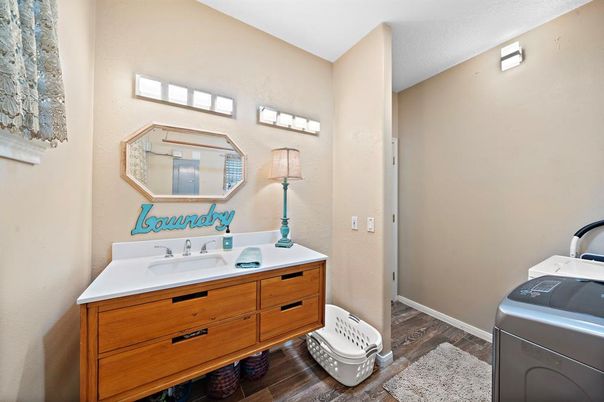 Bathroom, Interior, Wood Texture Flooring