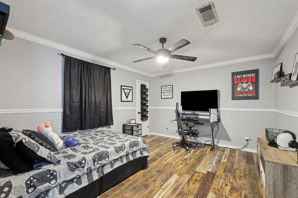 Bedroom, Home Office, Interior, Wood Texture Flooring