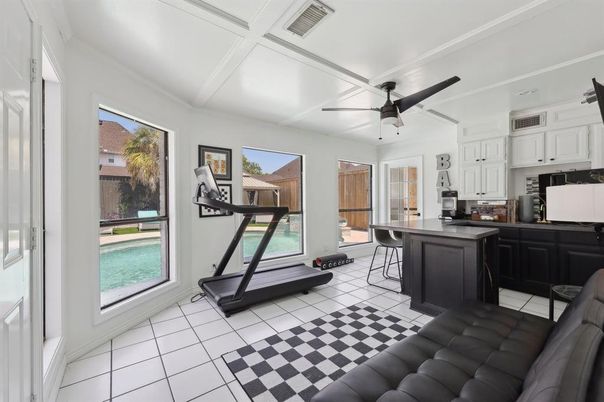 Fitness Equipment, Interior, Kitchen