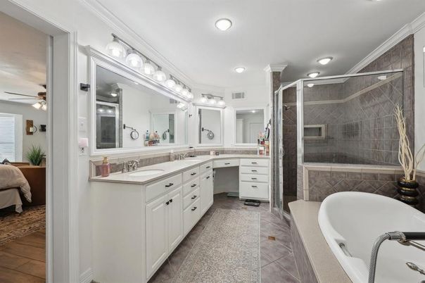 Bathroom, Dual Sink Vanities, Glass Shower, Interior, Recessed Lighting