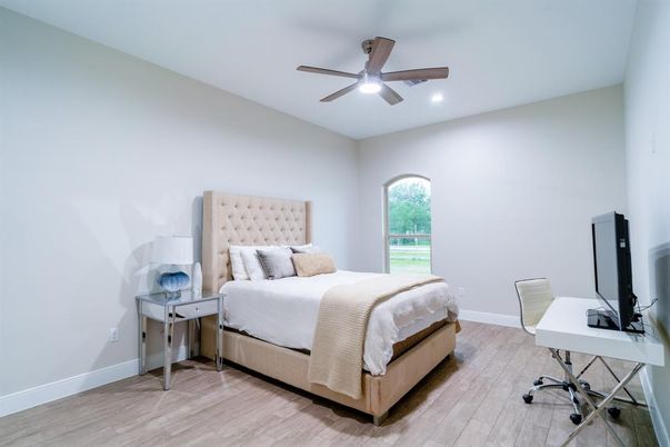 Bedroom, Home Office, Interior, Recessed Lighting, Wood Texture Flooring