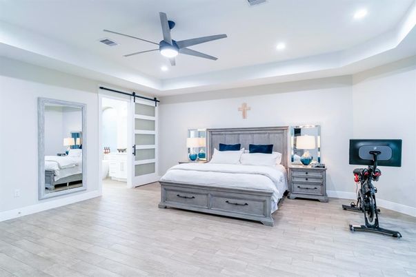 Bedroom, Fitness Equipment, Interior, Recessed Lighting, Wood Texture Flooring