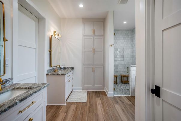Bathroom, Dual Sink Vanities, Interior, Recessed Lighting, Wood Texture Flooring