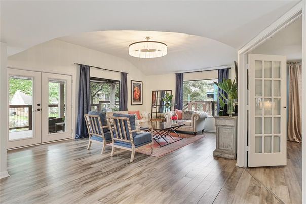 Interior, Living room, Pendant Lights, Wood Texture Flooring