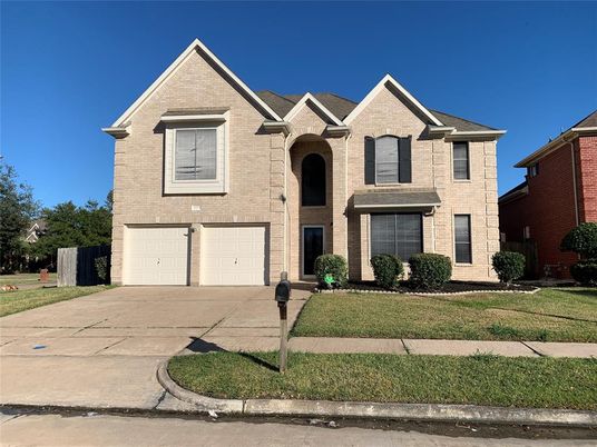 Attached, Exterior, Facade, Brick Facade, Brick Traditional