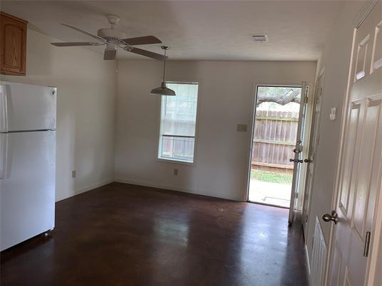 Empty room, Interior, Kitchen, Pendant Lights