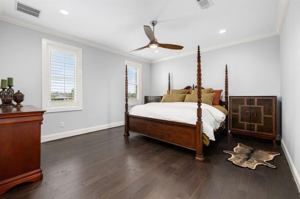 Bedroom, Interior, Recessed Lighting, Wood Texture Flooring