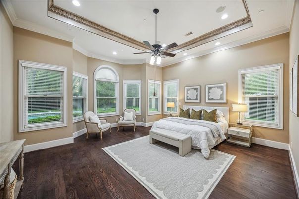 Bedroom, Interior, Recessed Lighting, Wood Texture Flooring
