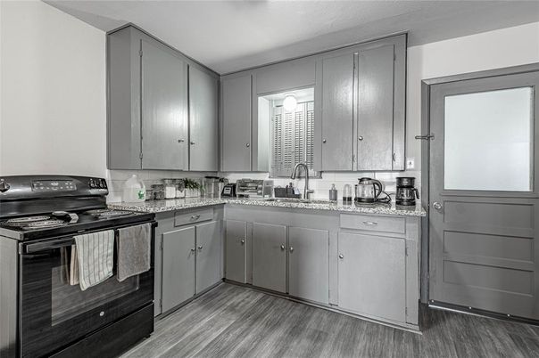 Interior, Kitchen, Wood Texture Flooring