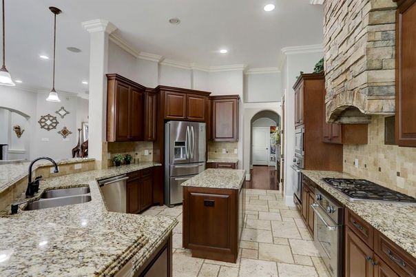 Interior, Kitchen, Pendant Lights, Recessed Lighting, Stainless Steel Appliances
