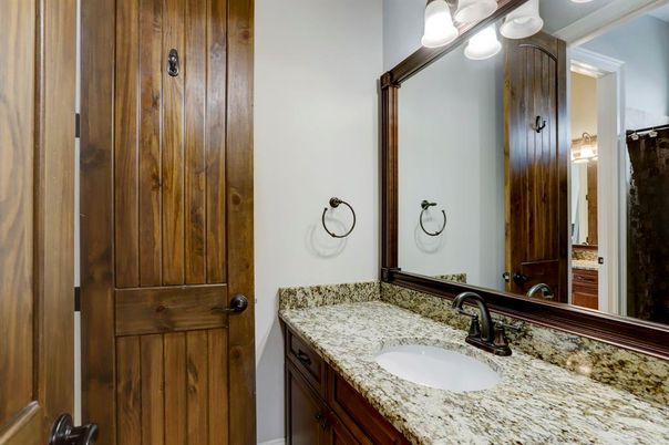 Bathroom, Interior