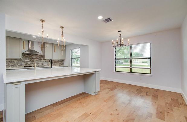 Chandelier, Interior, Kitchen, Pendant Lights, Recessed Lighting, Wood Texture Flooring