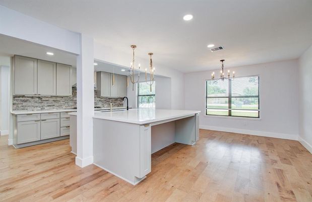 Chandelier, Interior, Kitchen, Pendant Lights, Recessed Lighting, Wood Texture Flooring