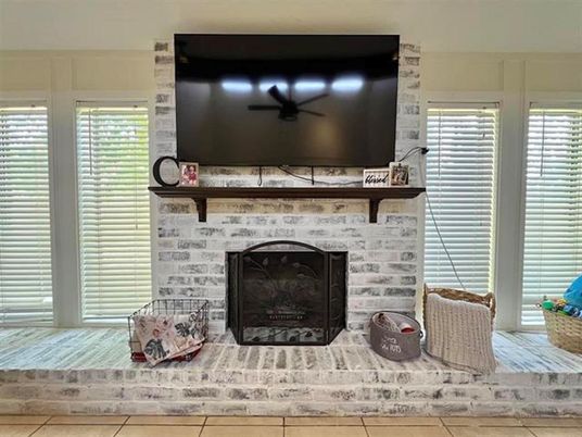 Fireplace, Interior