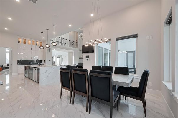 Dining room, Interior, Kitchen, Marble, Pendant Lights, Recessed Lighting, Stainless Steel Appliances