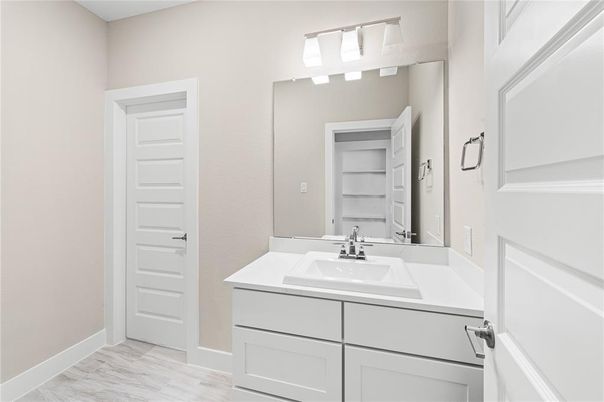 Bathroom, Dual Sink Vanities, Interior, Wood Texture Flooring