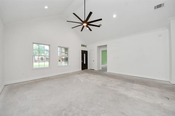 Empty room, Interior, Recessed Lighting
