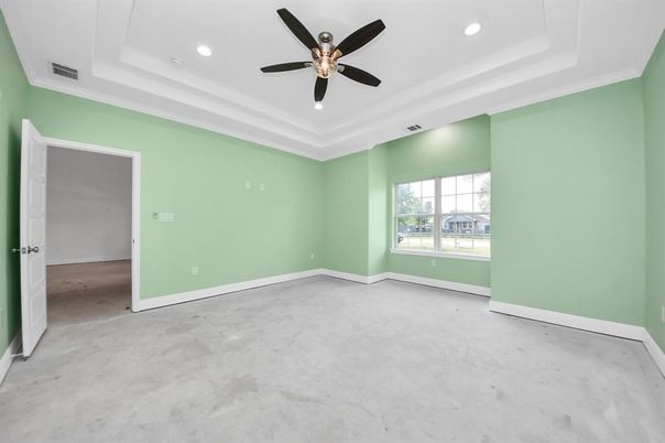 Empty room, Interior, Recessed Lighting