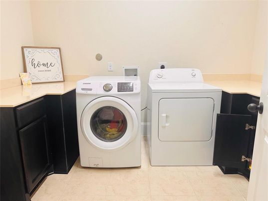 Interior, Washer