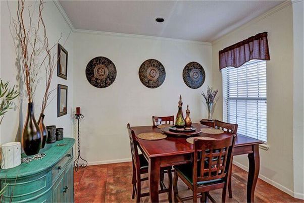 Dining room, Interior, Recessed Lighting
